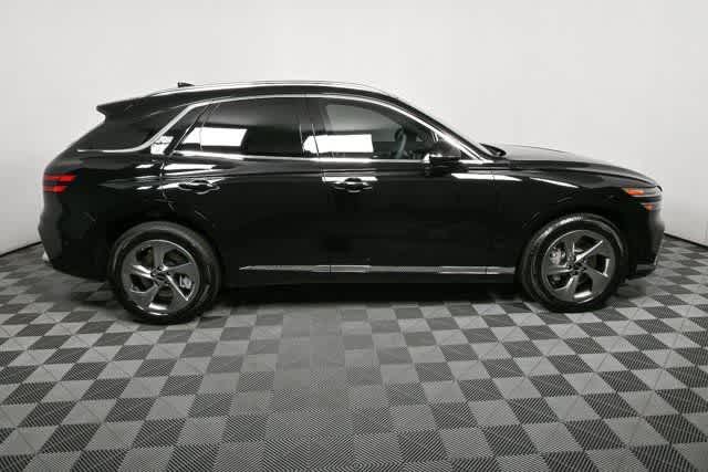 2026 Genesis GV70 2.5T Advanced photo 2