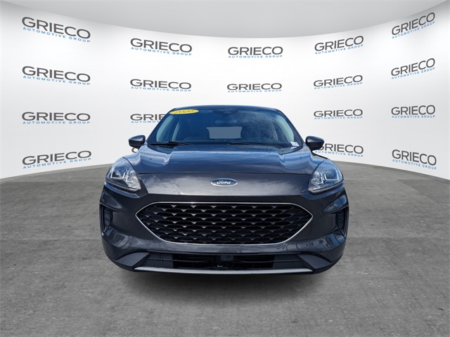 2020 Ford Escape SE photo 2