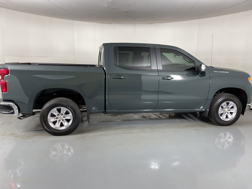 2026 Chevrolet Silverado 1500 photo 10