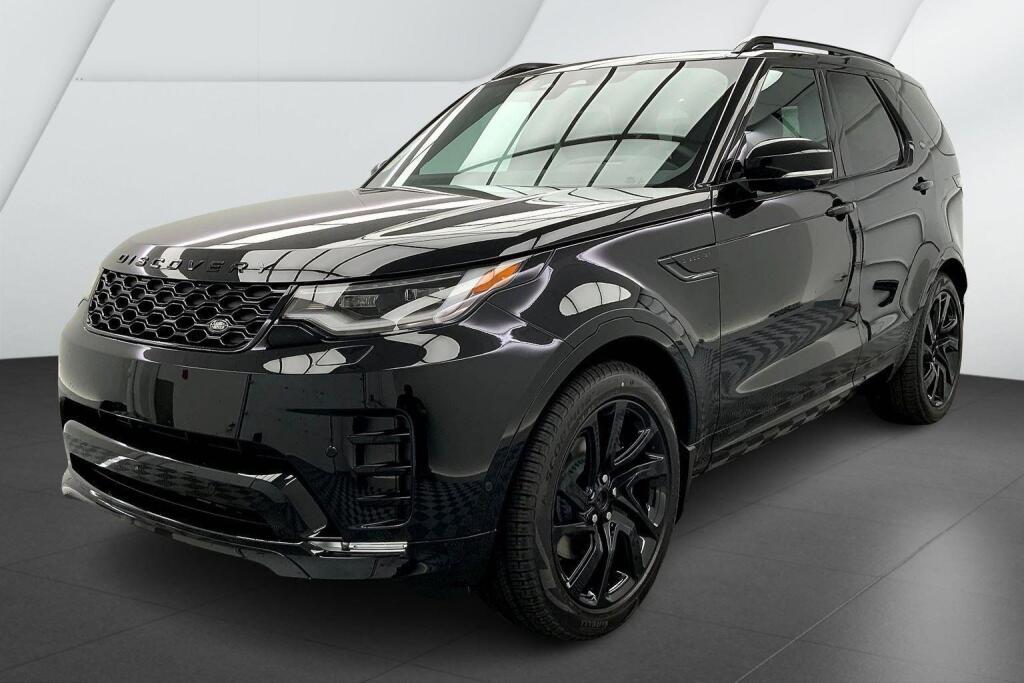 2025 Land Rover Discovery Dynamic SE's photo