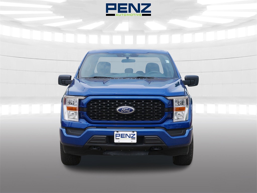 2022 Ford F-150 XL photo 2