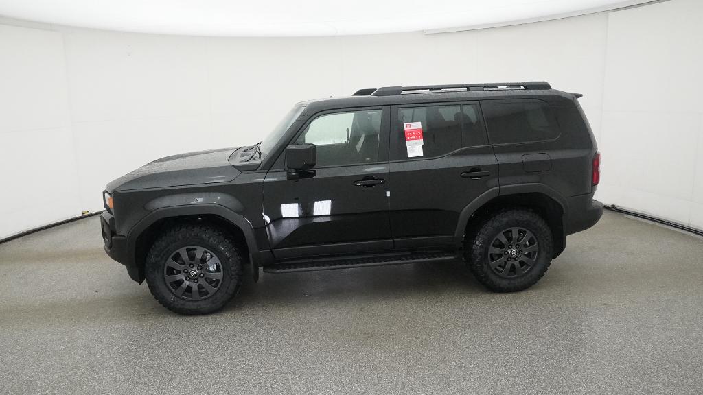 2025 Toyota Land Cruiser photo 9