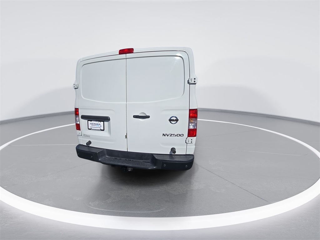 2020 Nissan NV2500 HD SV photo 7