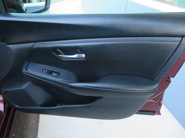 2024 Nissan Sentra SV photo 10