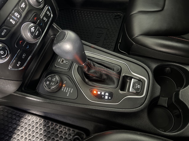 2022 Jeep Cherokee Trailhawk photo 16