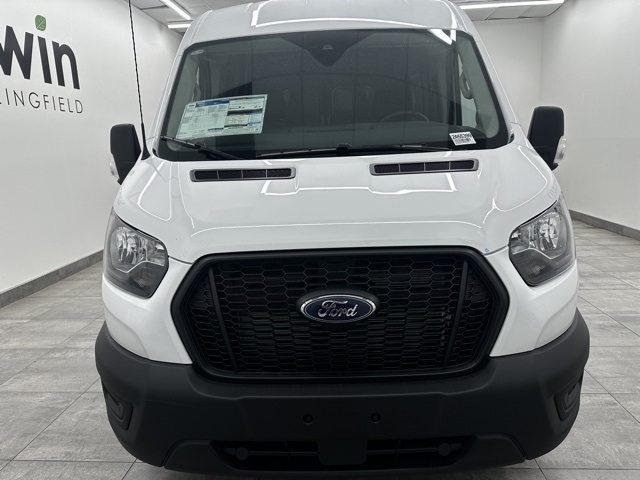 2025 Ford Transit Cargo Van photo 8