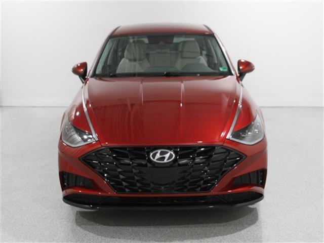 2023 Hyundai Sonata SEL photo 2