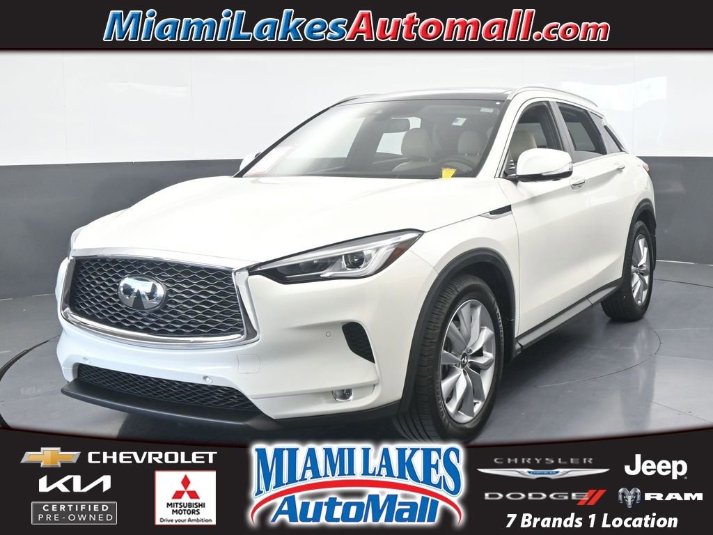 2021 INFINITI QX50 Essential's photo