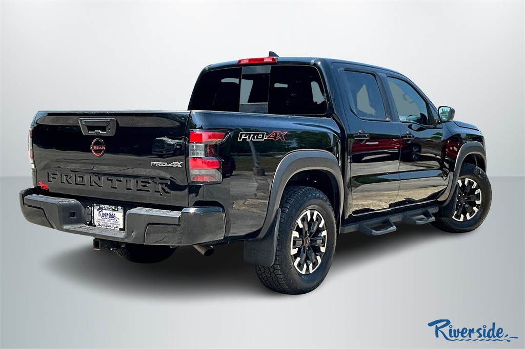 2023 Nissan Frontier PRO-4X photo 5