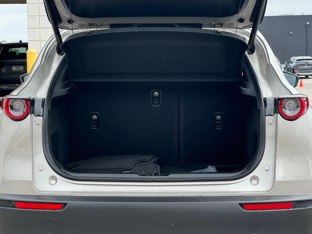 2022 Mazda CX-30 2.5 S Premium photo 8