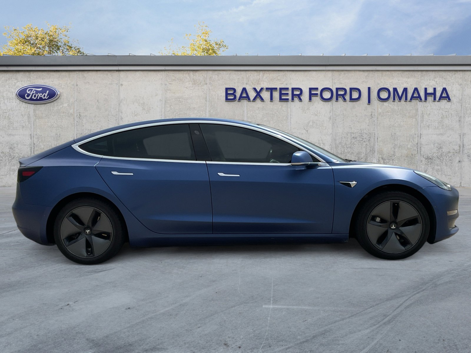 2019 Tesla Model 3 Long Range photo 12