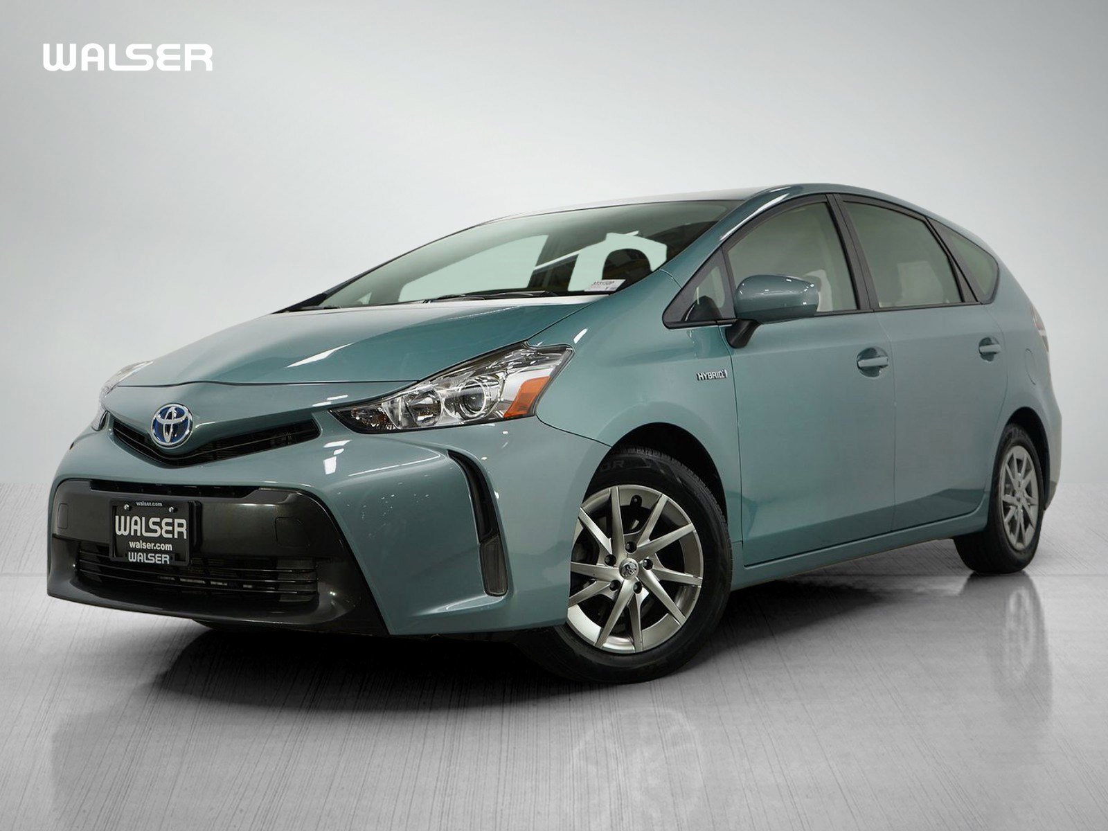 2016 Toyota Prius v