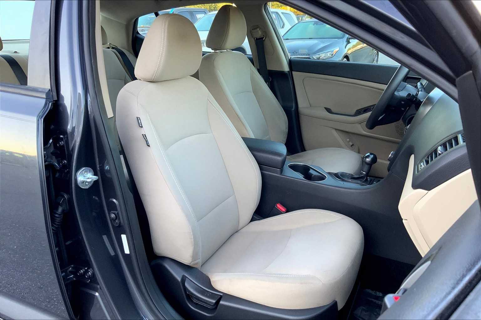 2015 Kia Optima LX photo 8