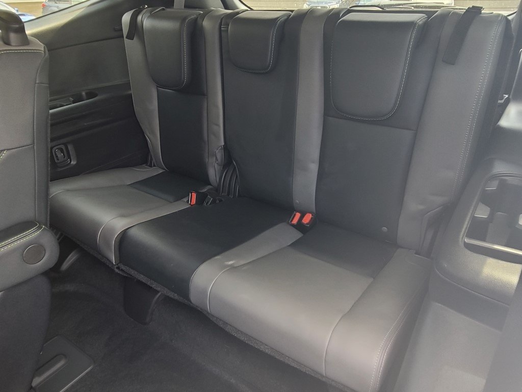 2024 Subaru Ascent Onyx Edition photo 18