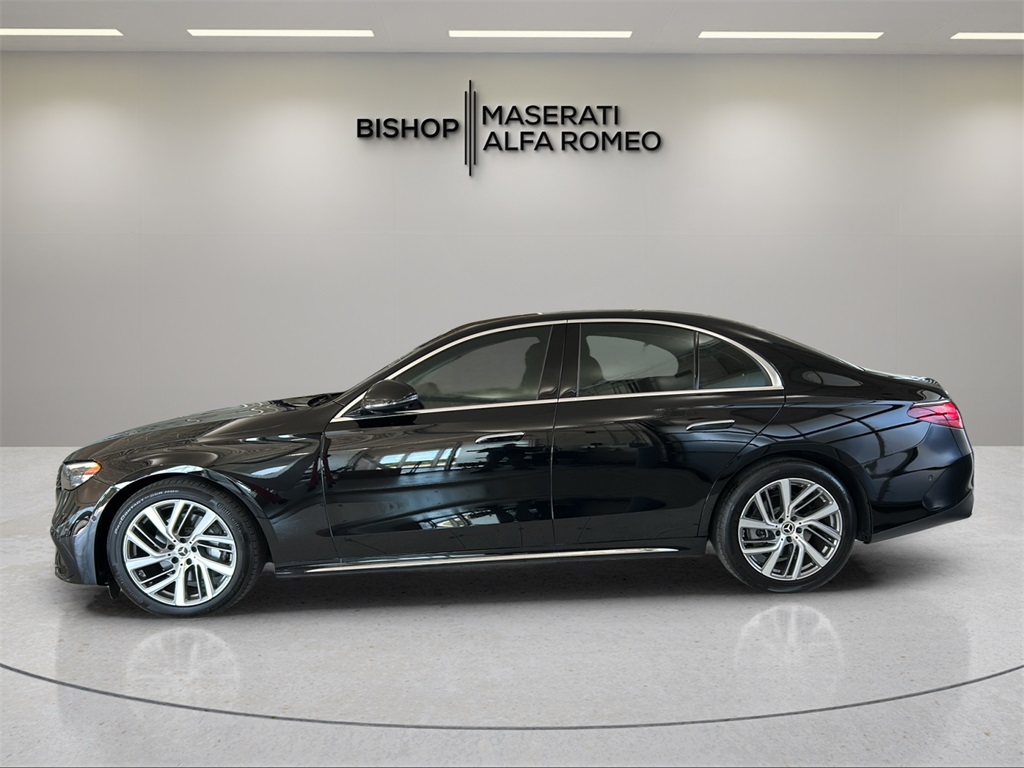 2024 Mercedes Benz E 350 4MATIC photo 3