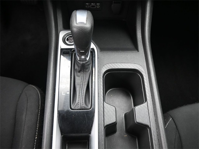 2023 Nissan Sentra SV photo 5