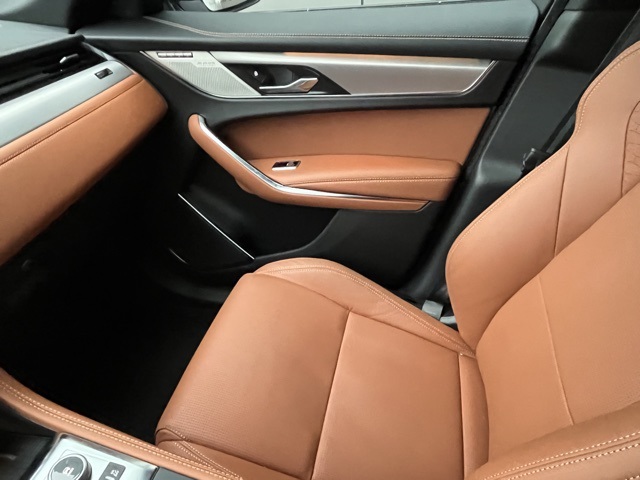 2024 Jaguar F-PACE P400 R-Dynamic S photo 37