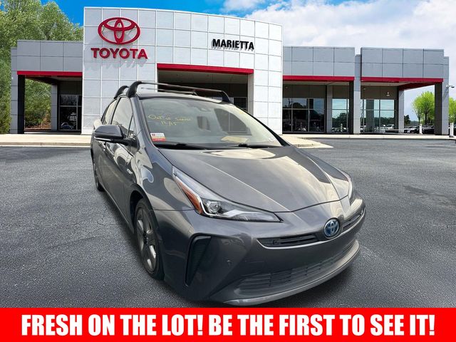 2021 Toyota Prius Limited's photo