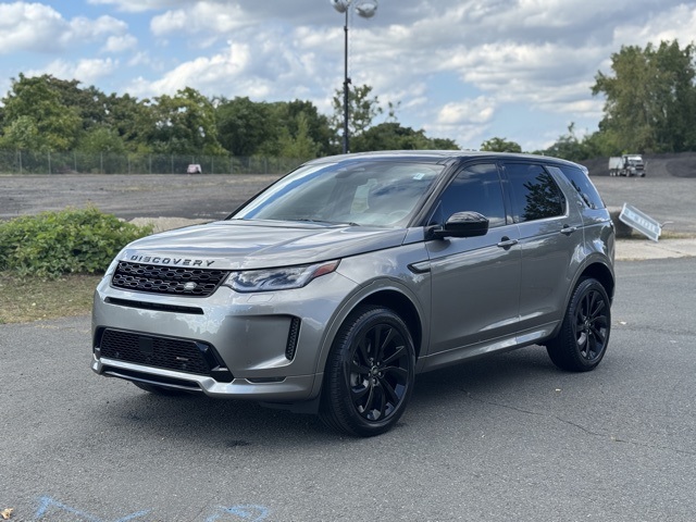 2023 Land Rover Discovery Sport SE's photo