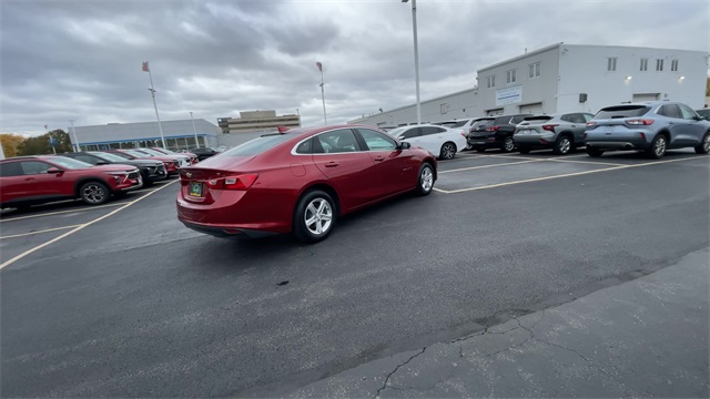 2024 CHEVROLET MALIBU - Image 9