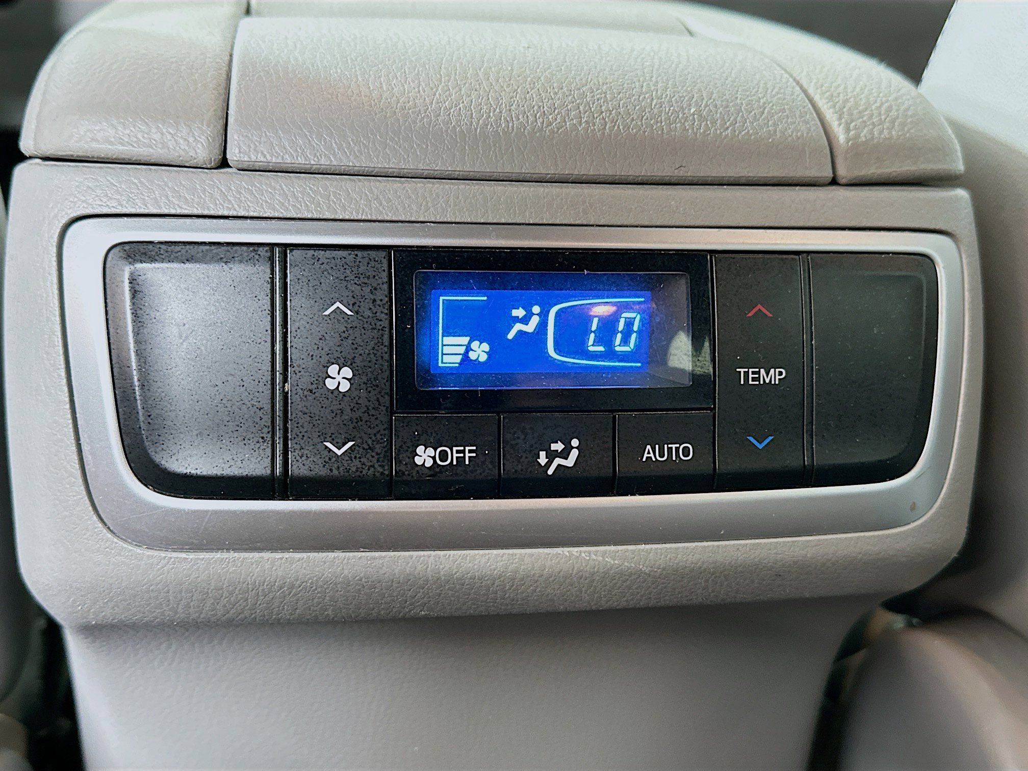 2018 Toyota Highlander Limited photo 24