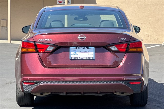 2024 Nissan Altima 2.5 SV photo 4