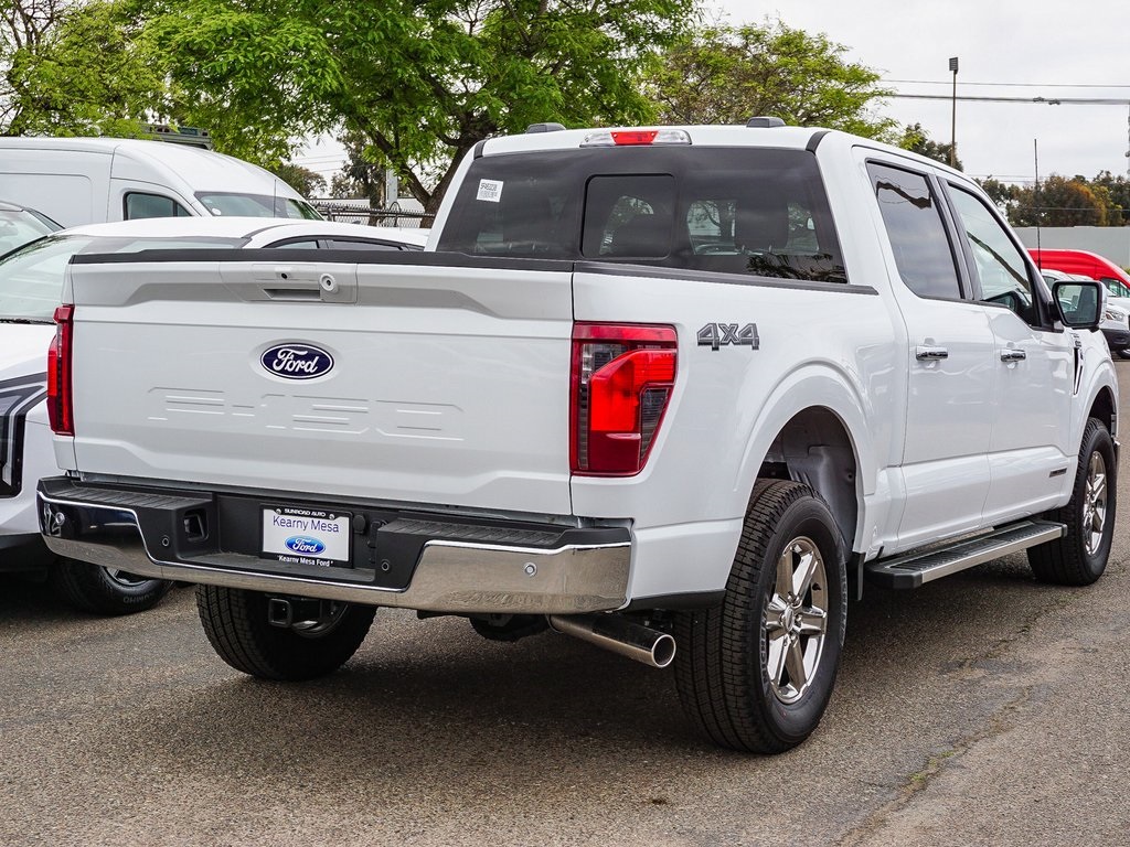 2025 Ford F-150 XLT photo 8
