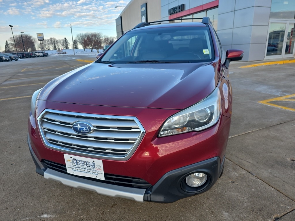 2016 Subaru Outback Limited's photo