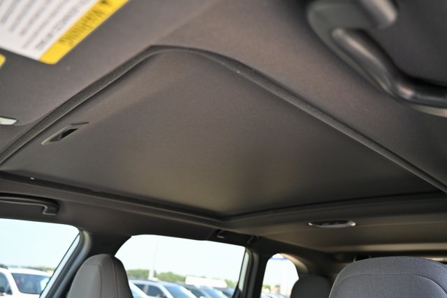 2025 Subaru Forester Premium photo 20