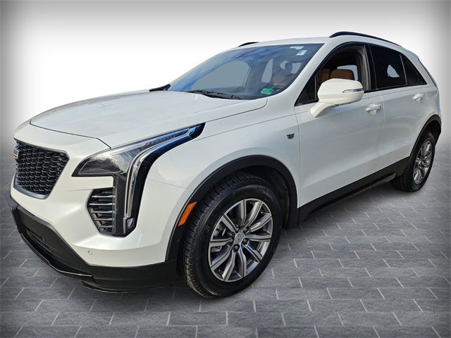 2023 Cadillac XT4 Sport photo 2