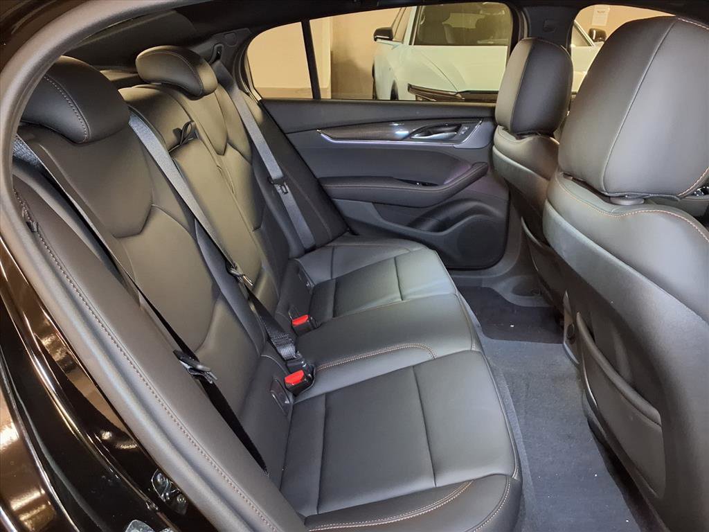 2026 Cadillac CT5 V photo 6