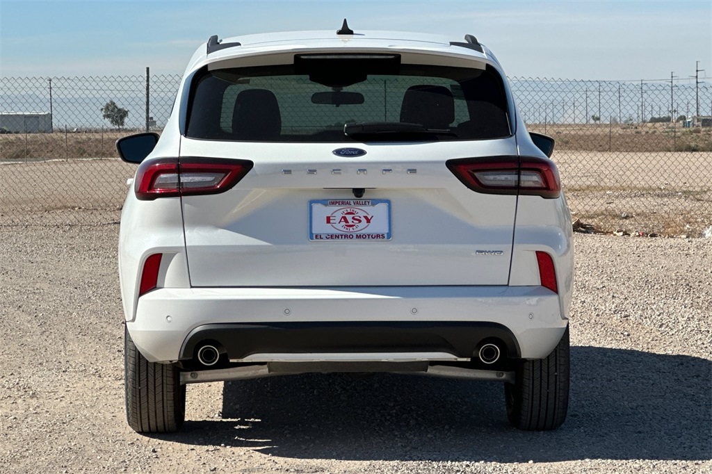 2024 Ford Escape ST-Line Select photo 4