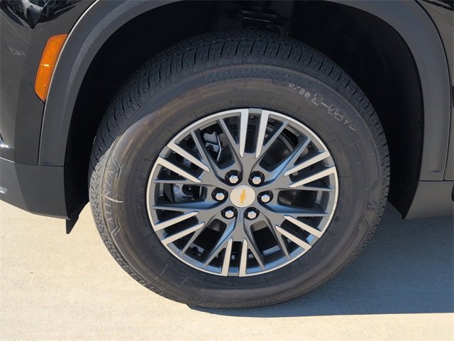 2026 Chevrolet Traverse photo 4