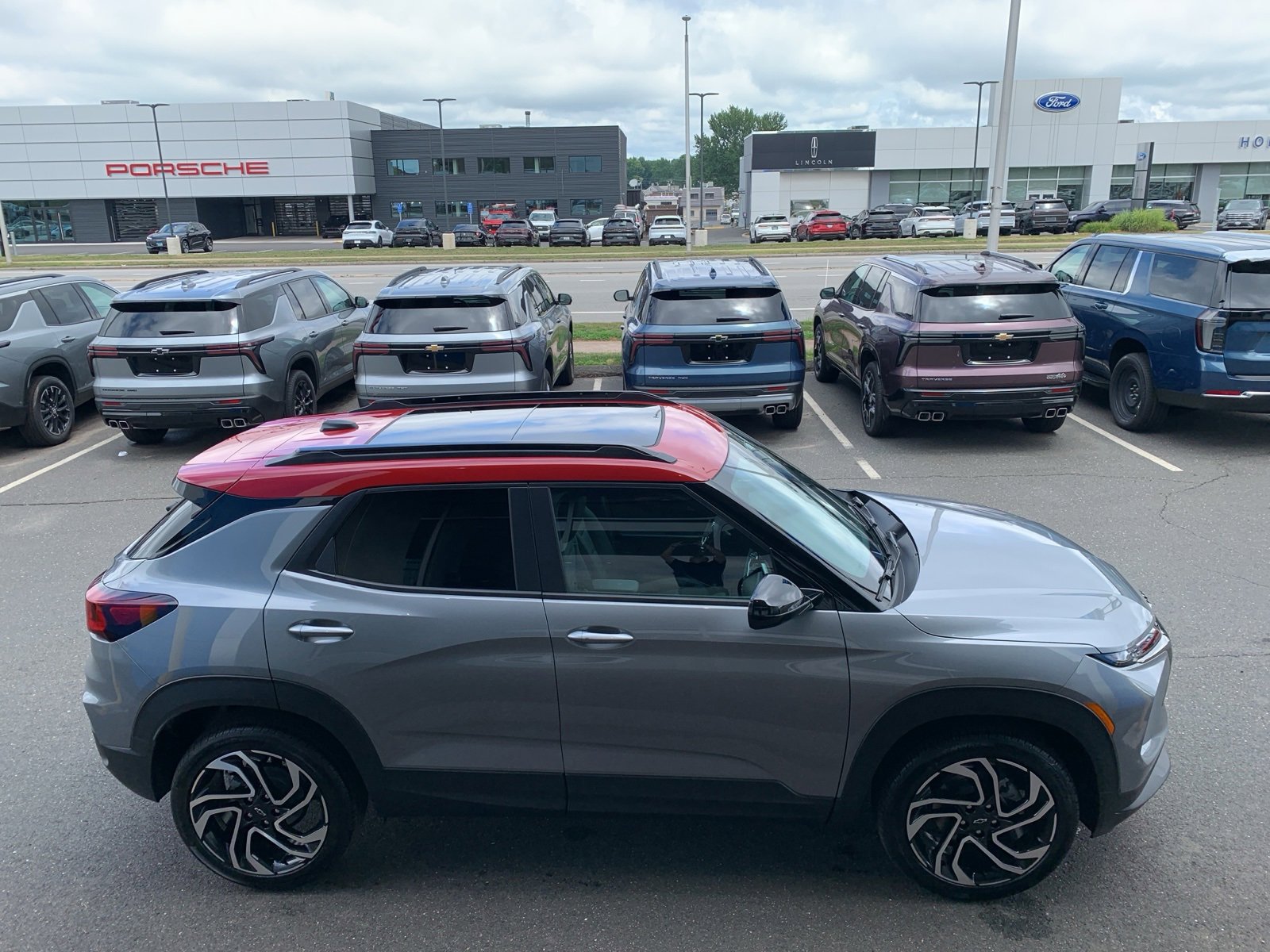 2026 Chevrolet Trailblazer RS photo 4