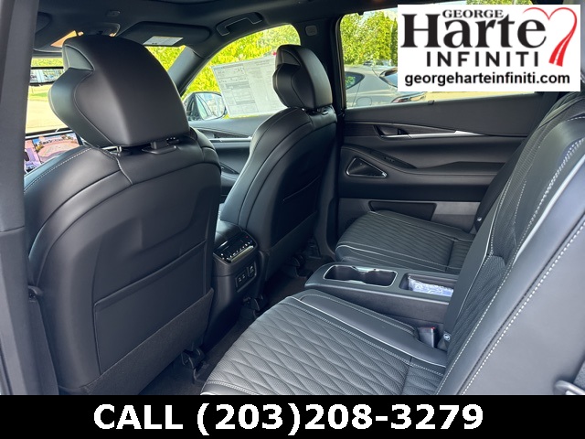 2026 Infiniti QX60 Autograph AWD photo 14
