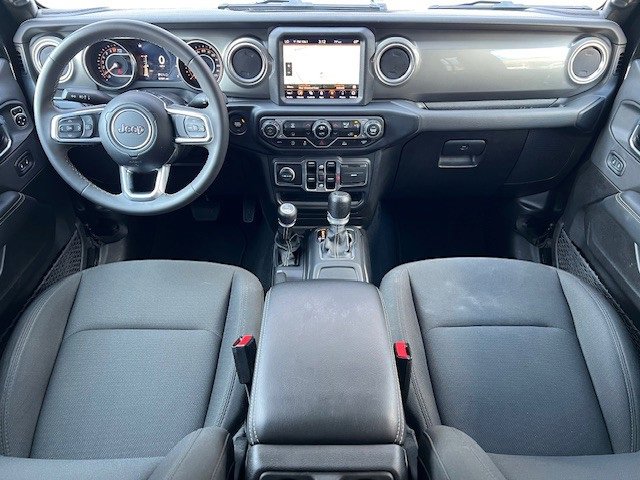 2023 Jeep Gladiator Overland photo 18