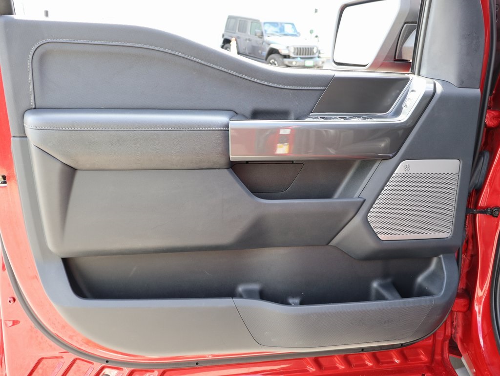 2022 Ford F-150 XLT photo 19