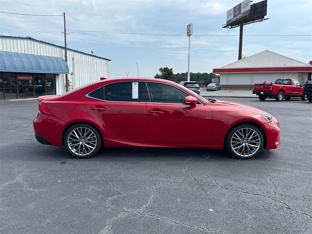 2017 Lexus IS 200t photo 2