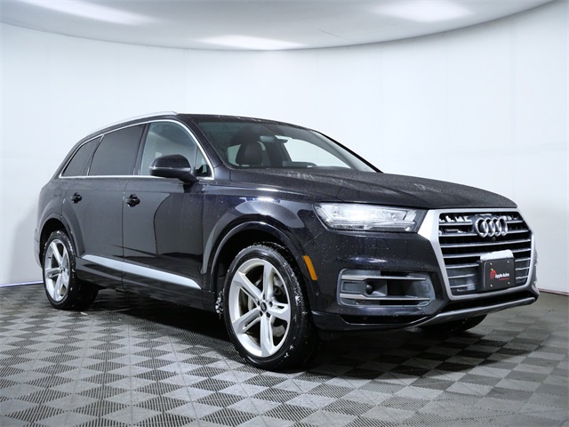 2019 Audi Q7 Prestige's photo