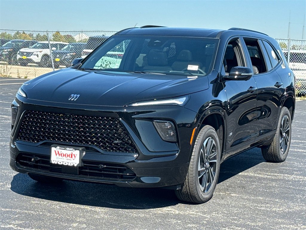2026 Buick Enclave Sport Touring photo 2
