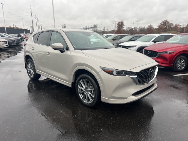 2025 Mazda CX-5 S Premium Plus package's photo