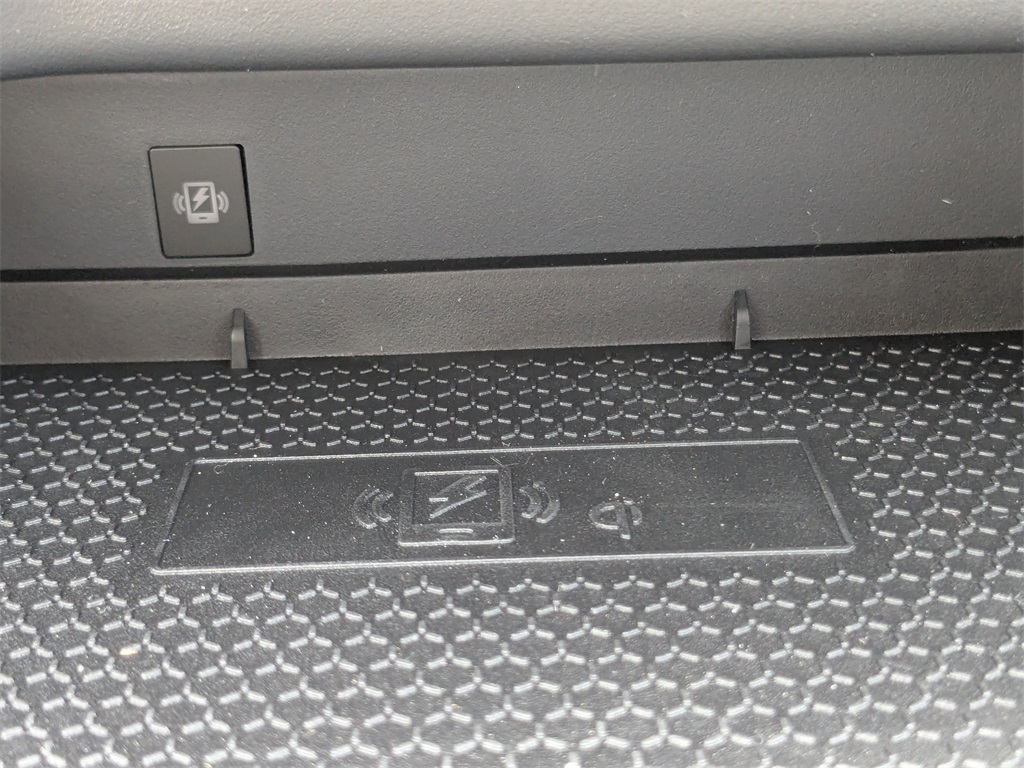 2025 Nissan Rogue SV photo 31