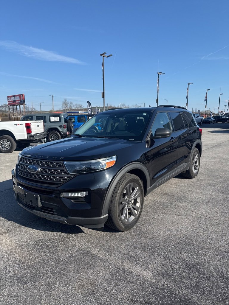 2021 Ford Explorer XLT's photo