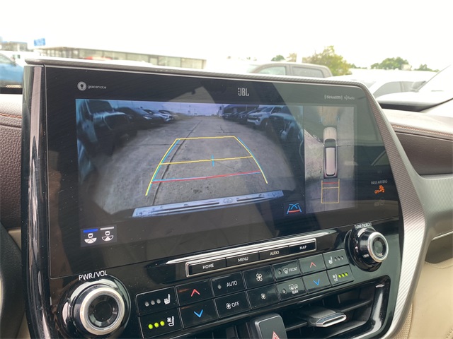 2021 Toyota Highlander Platinum photo 29
