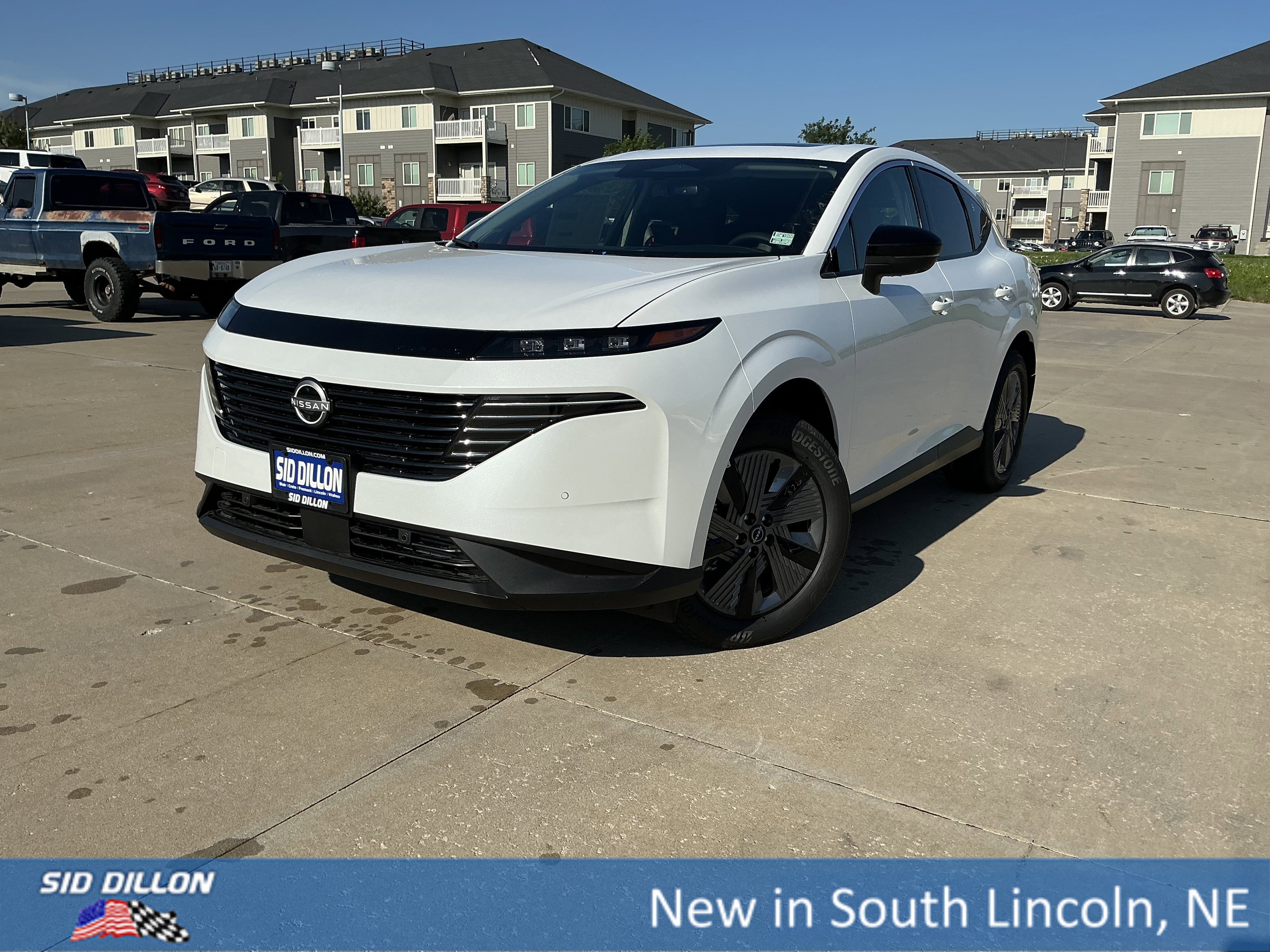 2025 Nissan Murano SL's photo