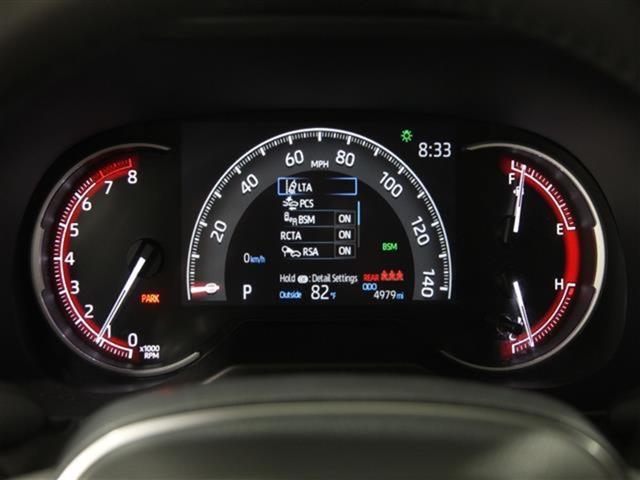 2024 Toyota RAV4 XLE photo 8