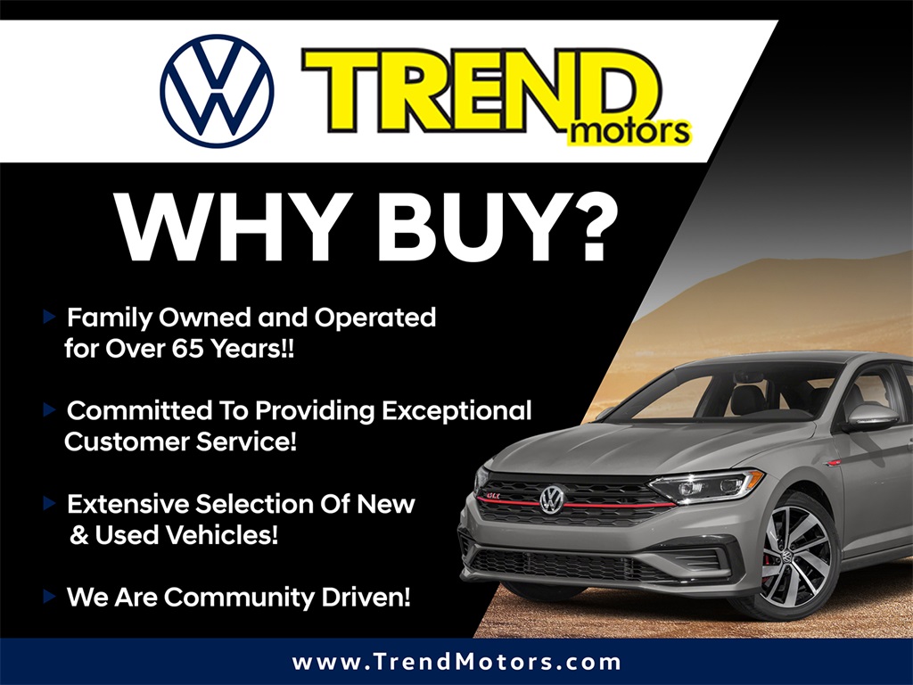 2025 Volkswagen Taos SE photo 4