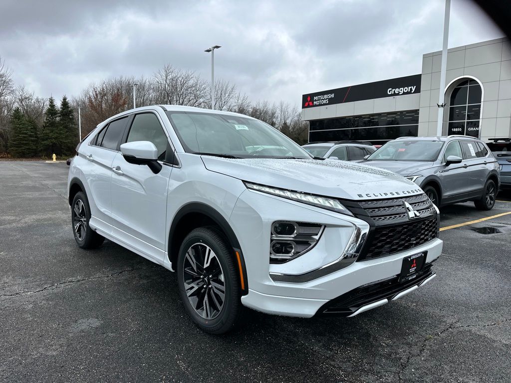2026 Mitsubishi Eclipse Cross SEL photo 3