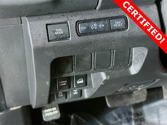 2024 Nissan Frontier PRO-4X photo 8
