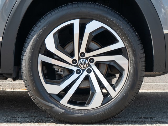 2023 Volkswagen Atlas SEL photo 13